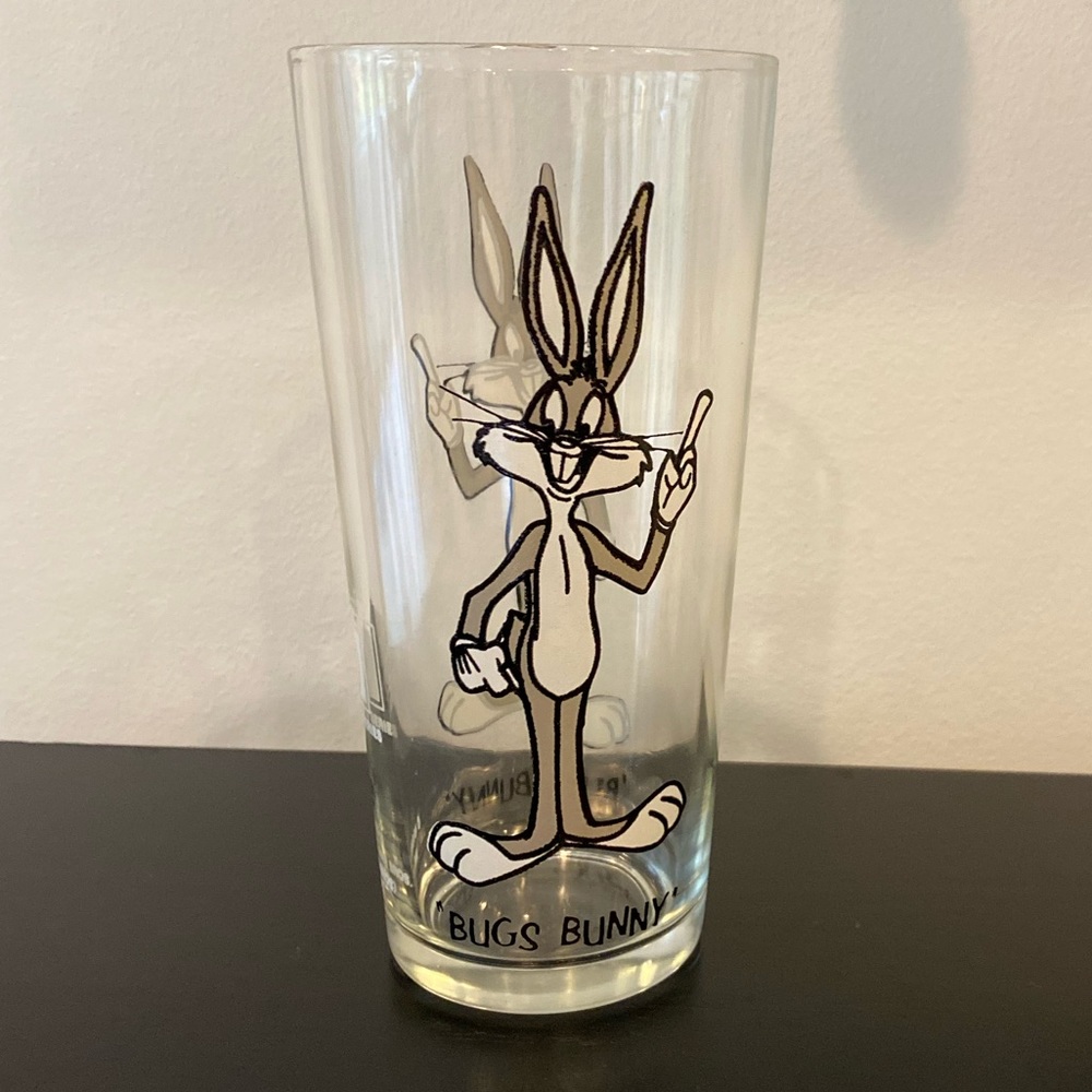 Warner Brothers Vintage 1973 Pepsi Collector Series Bugs Bunny Glass